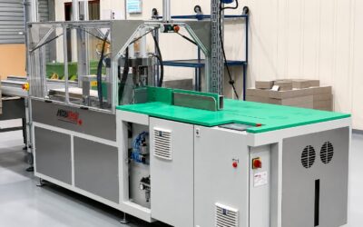 CCUT-204 : Écorneuse automatique de paquets de feuilles de carton